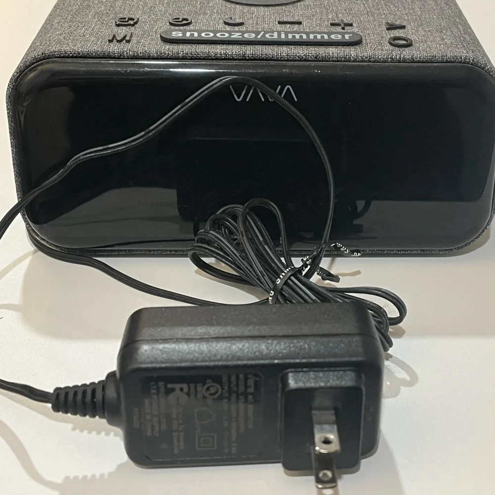 Clock with Wireless Charging Bluetooth Speaker